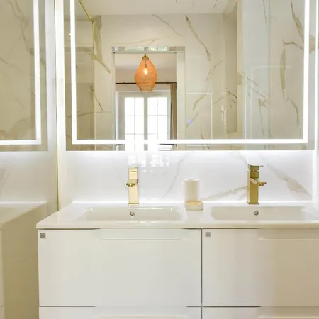 Appartement Rare Luxury 3-br Near The Croisette Cannes
